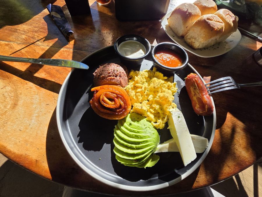 Gourmet breakfast plate at Monte Berat